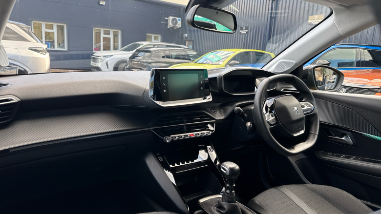 Peugeot 208 1.2 PureTech 100 Allure Premium + 5dr Petrol Hatchback